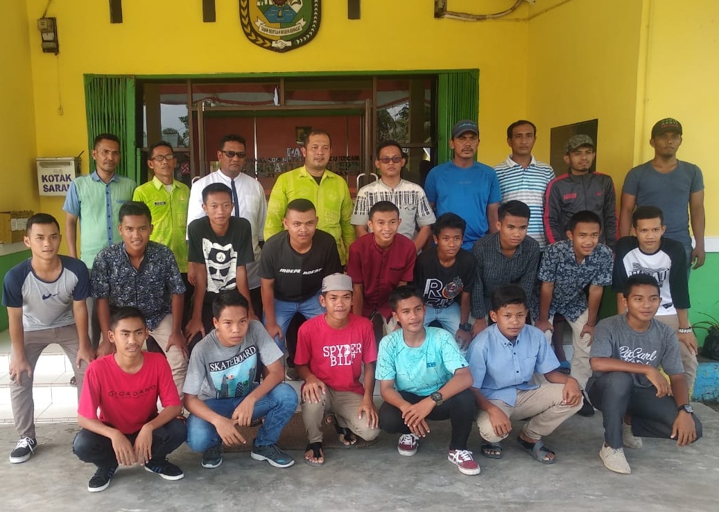 Camat Tg Beringin Lepas Beringin Jaya FC Bertanding Optimis Menang di Piala Inalum U-16