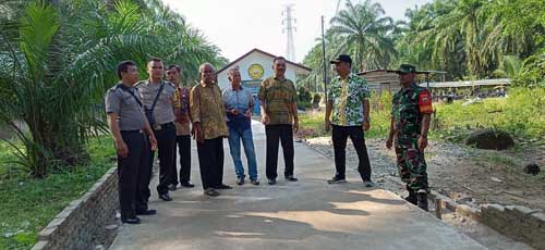 MTs Hikmatul Ikhwan Ucapkan Terma Kasih Kepada Lurah Aek Kota Batu