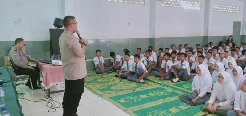 Go To School, Kapolsek Medan Kota Sosialisasi Bahaya Narkoba