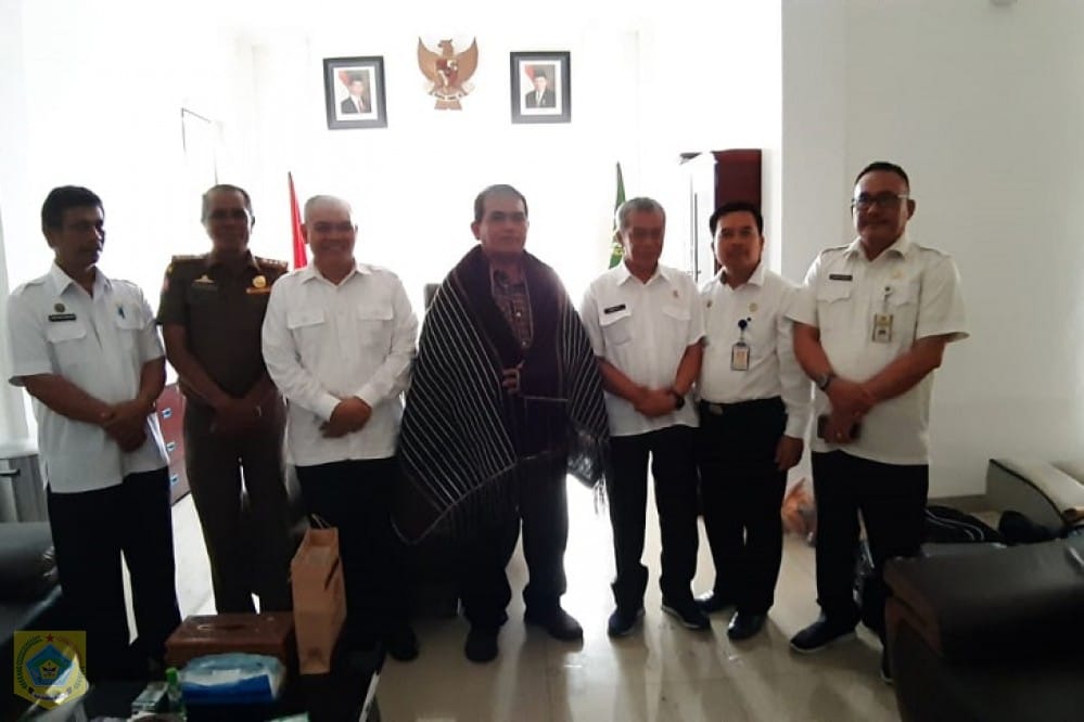 Pj Bupati Pakpakbharat Hadiri Acara Perpisahan Kajari Dairi