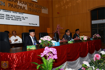 Rapat Paripurna Pemandangan Umum Fraksi Atas Nota Pengantar Bupati Tetang PAPBD 2019