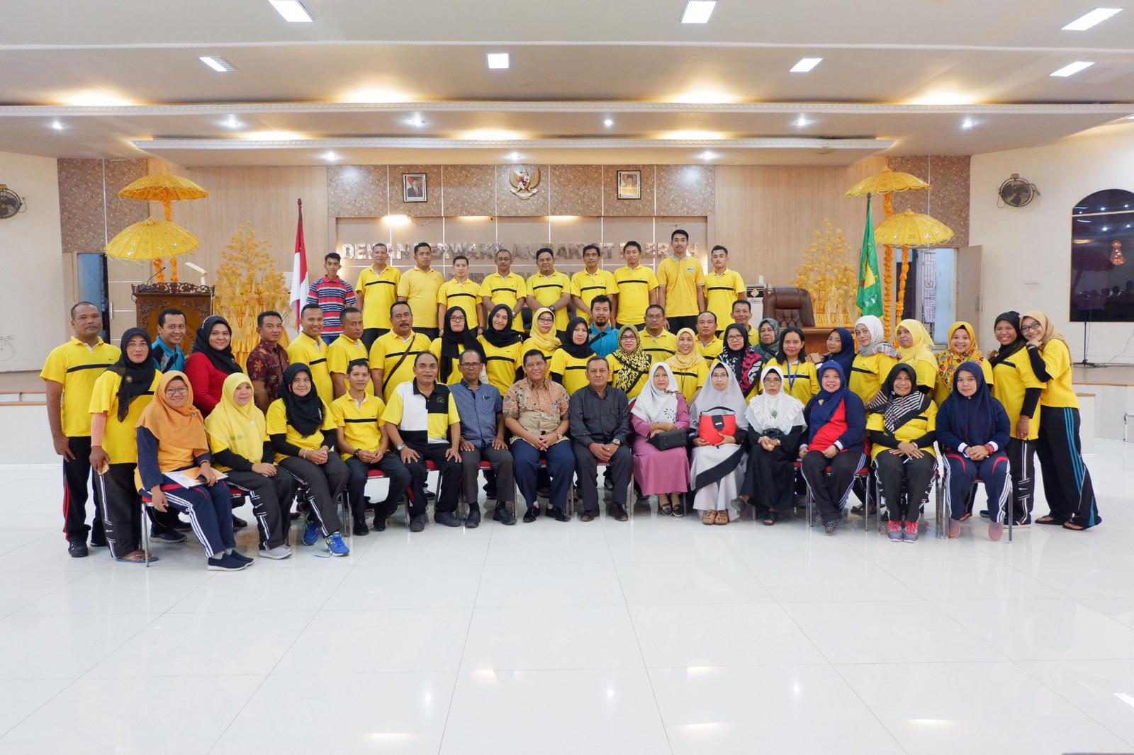 Sekretariat DPRD Langkat Gelar Perpisahan