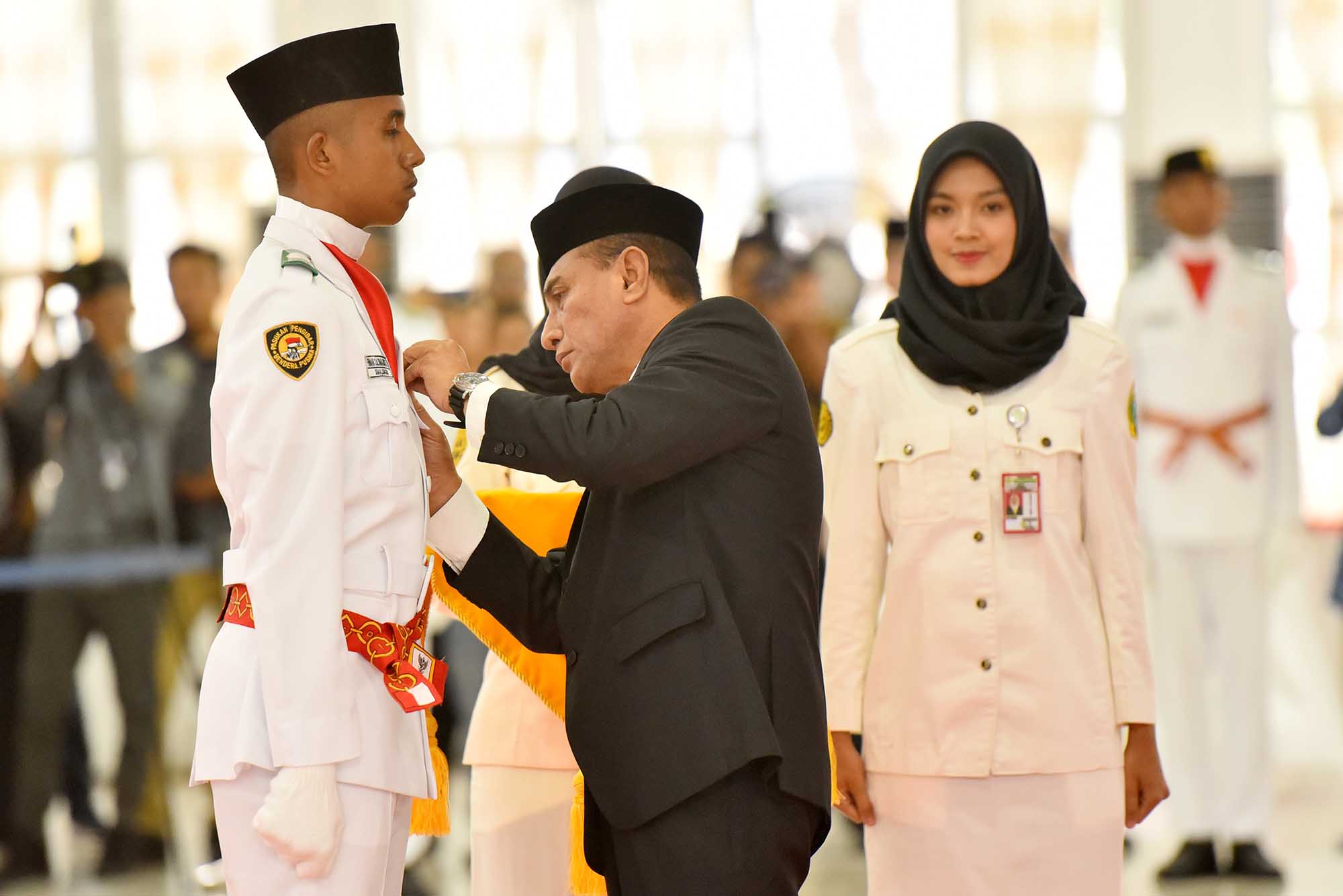 Gubernur Sumut Kukuhkan 66 Anggota Paskibraka 2019