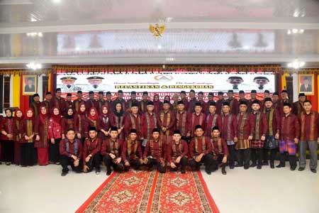 Lantik Pengurus DPW Hima Lubis Provinsi Sumut,  Gubernur Ajak Terapkan Marsipature Hutanabe