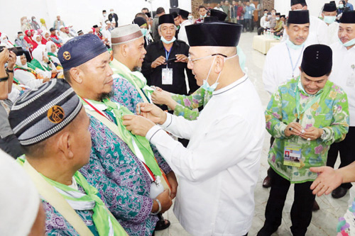 Wali Kota Sambut Kepulangan 392 Jamaah Haji Kloter 01 Asal Kota Medan