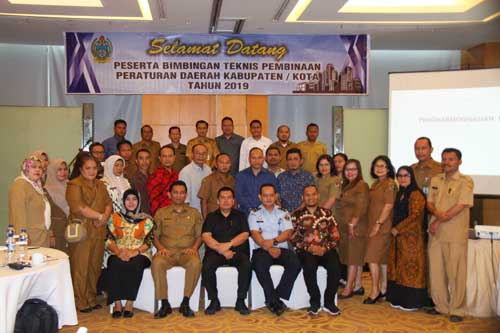 Bimtek Pembinaan Perda Diharapkan  Perkuat Penyelenggaran Pemda