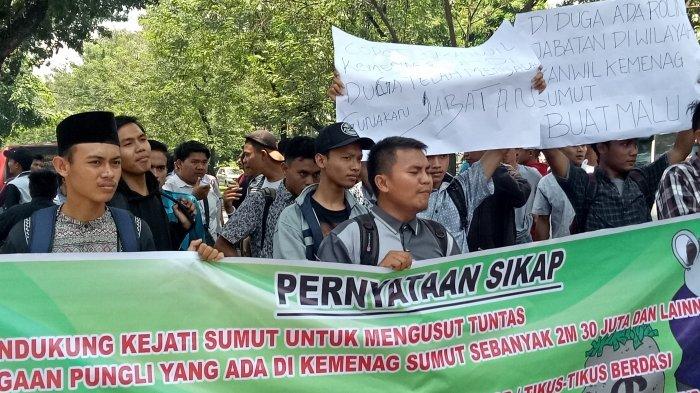 Mahasiswa Tuntut Kejatisu Usut Tuntas Pungli Rp2 Miliar di Kemenagsu
