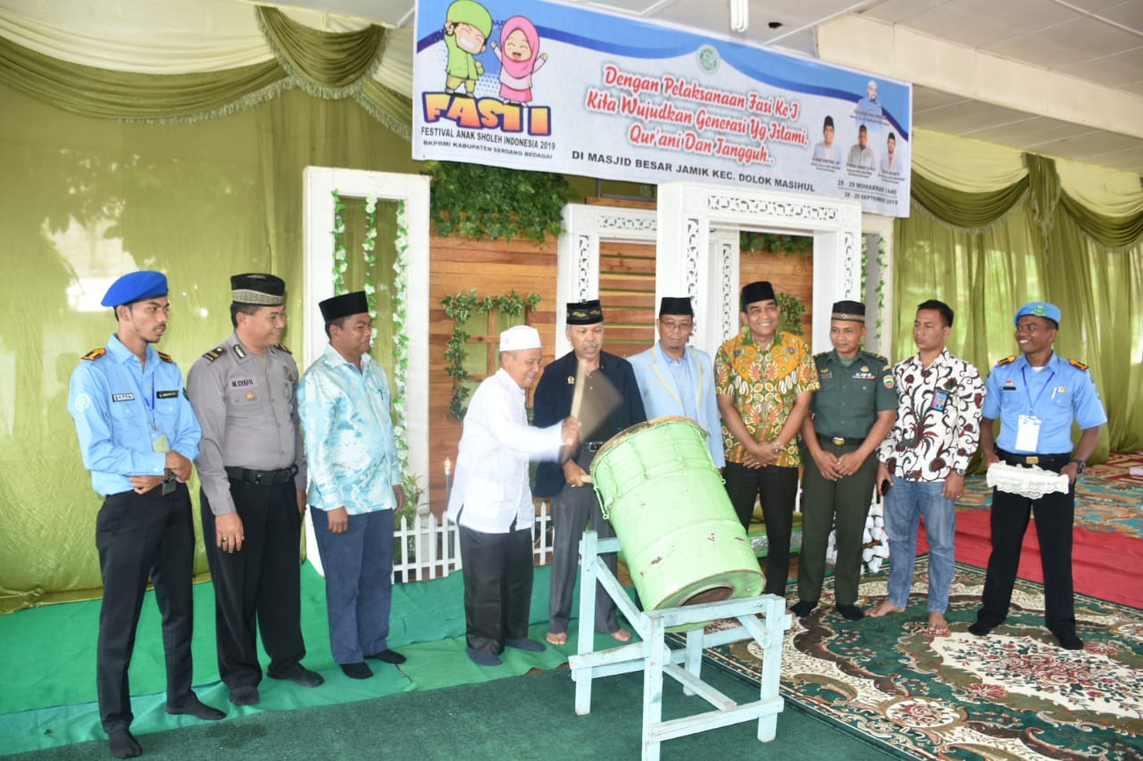 Wabup Darma Wijaya Hadiri Festival Anak Sholeh Indonesia 2019