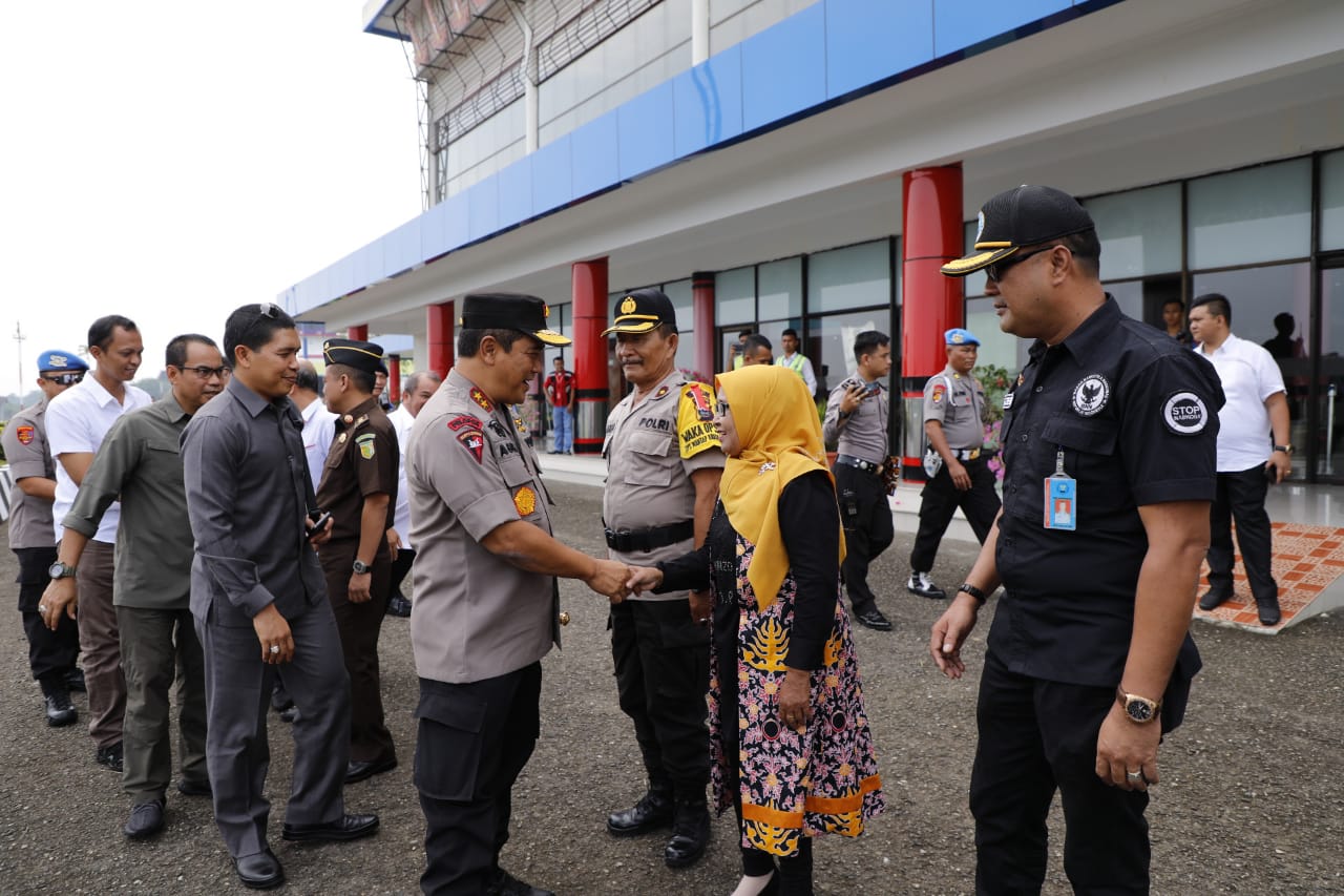 Kapolda Sumut Hadiri Puncak Sail Nias 2019