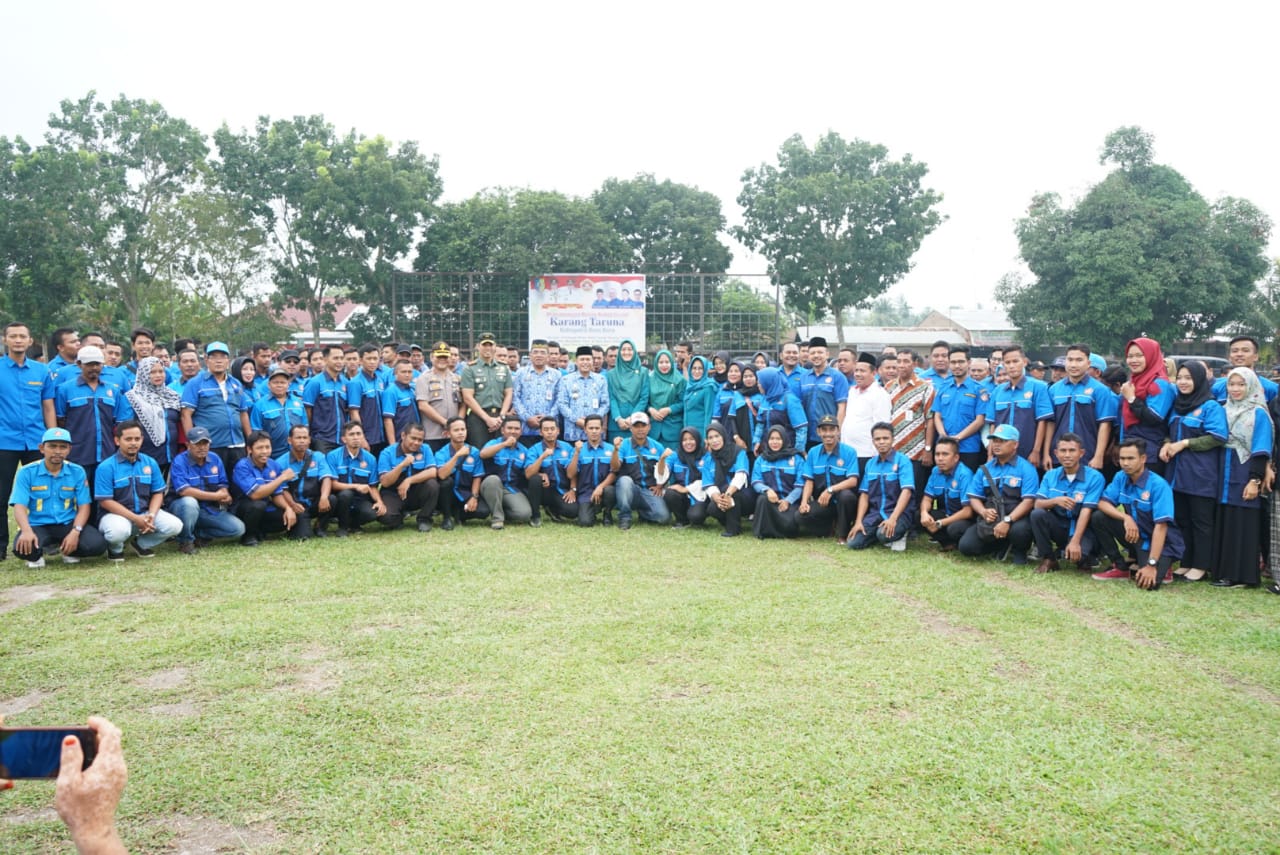 Zahir Canangkan Bulan Bakti Sosial Karang Taruna, Desa Mekar Baru Desa Pelopor Kesejahteraan  Sosial