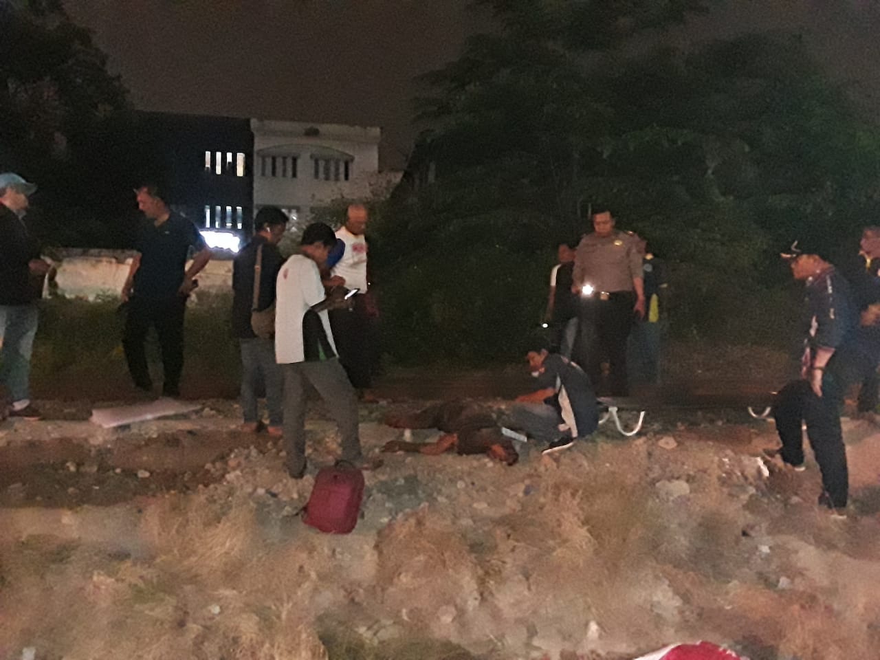 Disaksikan Rizky dan Celli, Mr x Tewas Tertabrak KA dari KNIA Menuju Medan