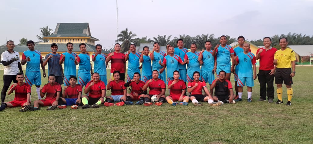 Laga Persahabatan, Tim PSJS Gulung Tim Sekretariat Pemkab Sergai 6 - 1