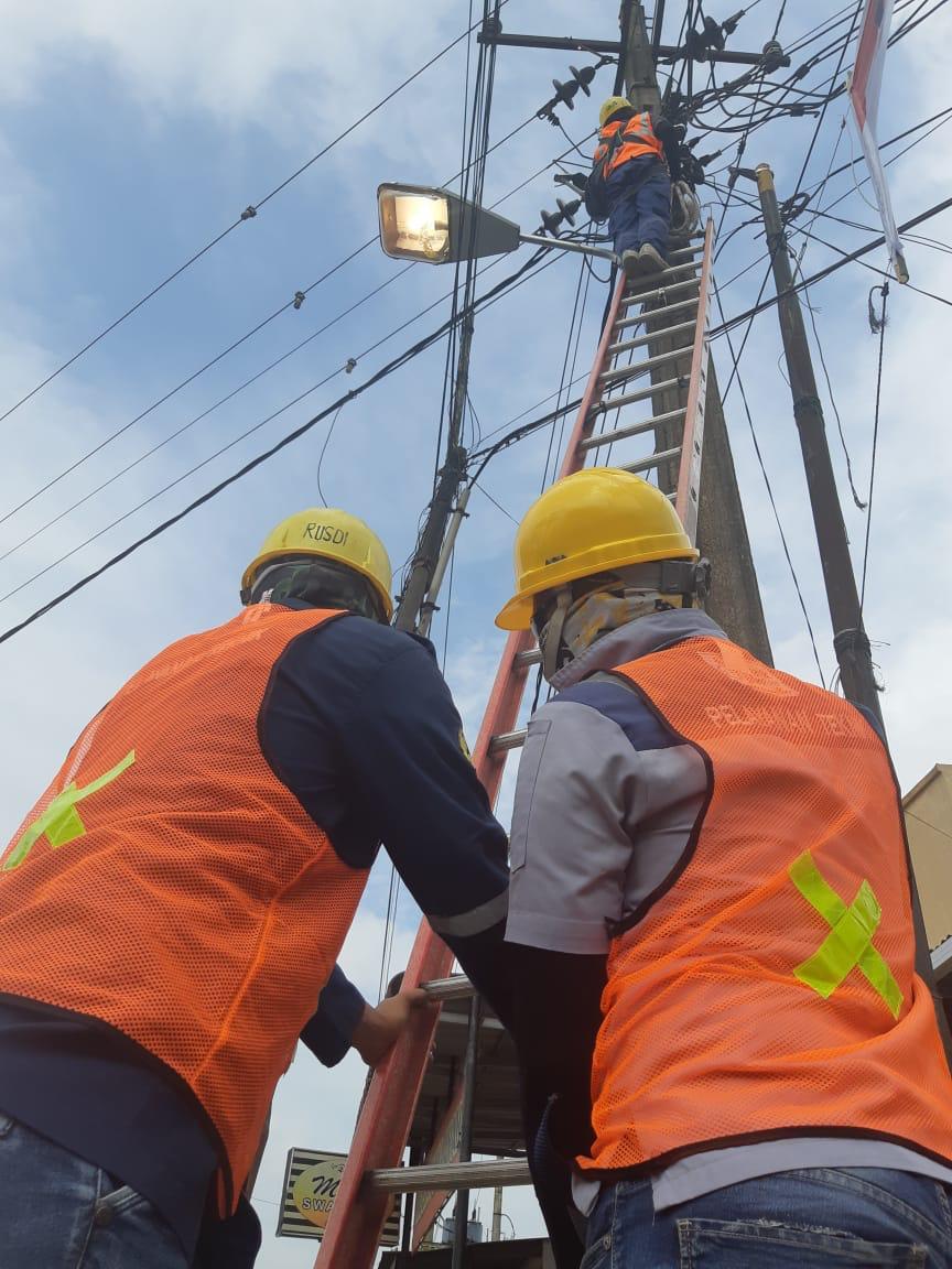 Nunggak Rp 1.1 Milyar, PT PLN UP3 Pematang Siantar Putus LPJU Wilayah Batubara