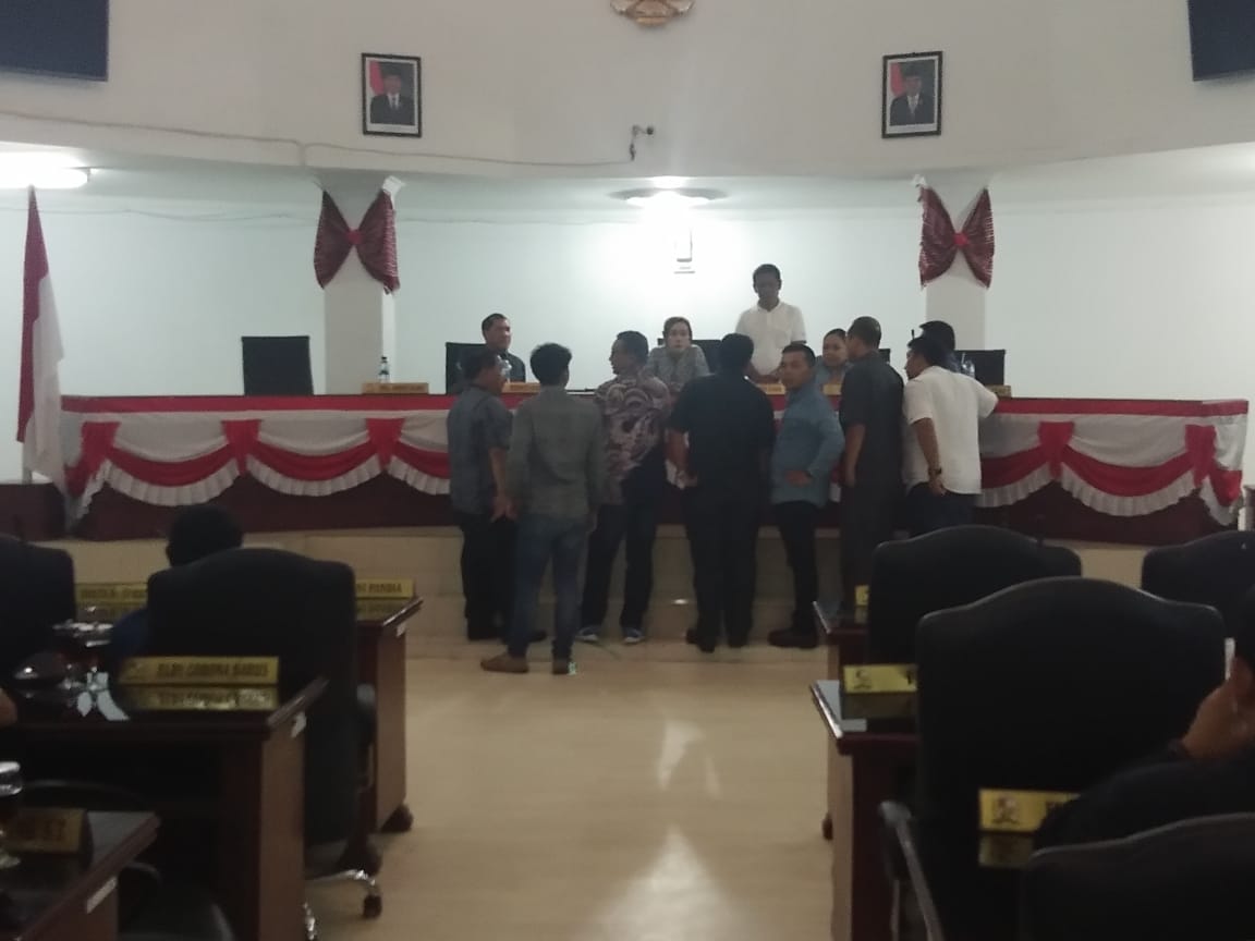 Bupati Karo Sampaikan Nota Pengantar  Ranperda Tentang APBD TA 2020