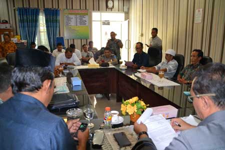 Komisi A DPRD Langkat Mediasi Aduan Hasil Pilkades