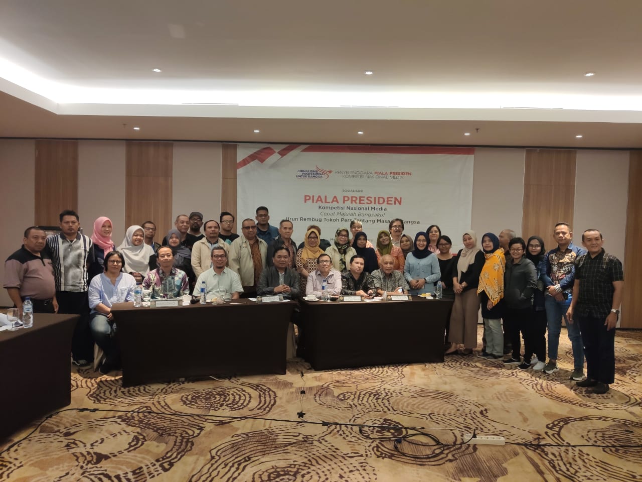 Kompetisi Nasional Media Memperebutkan Piala Presiden dan Uang Rp1,575 Miliar