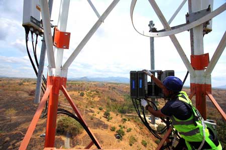 Gencar Bangun Jaringan di Luar Jawa  XL Axiata Perkuat Fondasi Pertumbuhan