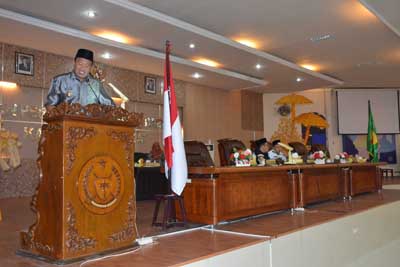 Bupati  Sampaikan Jawaban Atas Pandangan Umum 7 Farksi DPRD Langkat