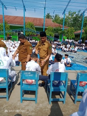 Peringati Asyura MTSN 3 Langkat Santuni Siswa Yatim Piatu