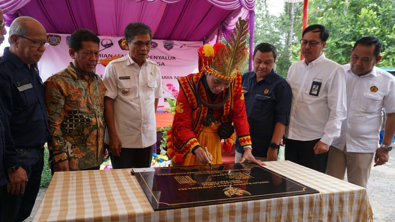 Wamen ESDM Resmikan 6 Titik BBM Satu Harga