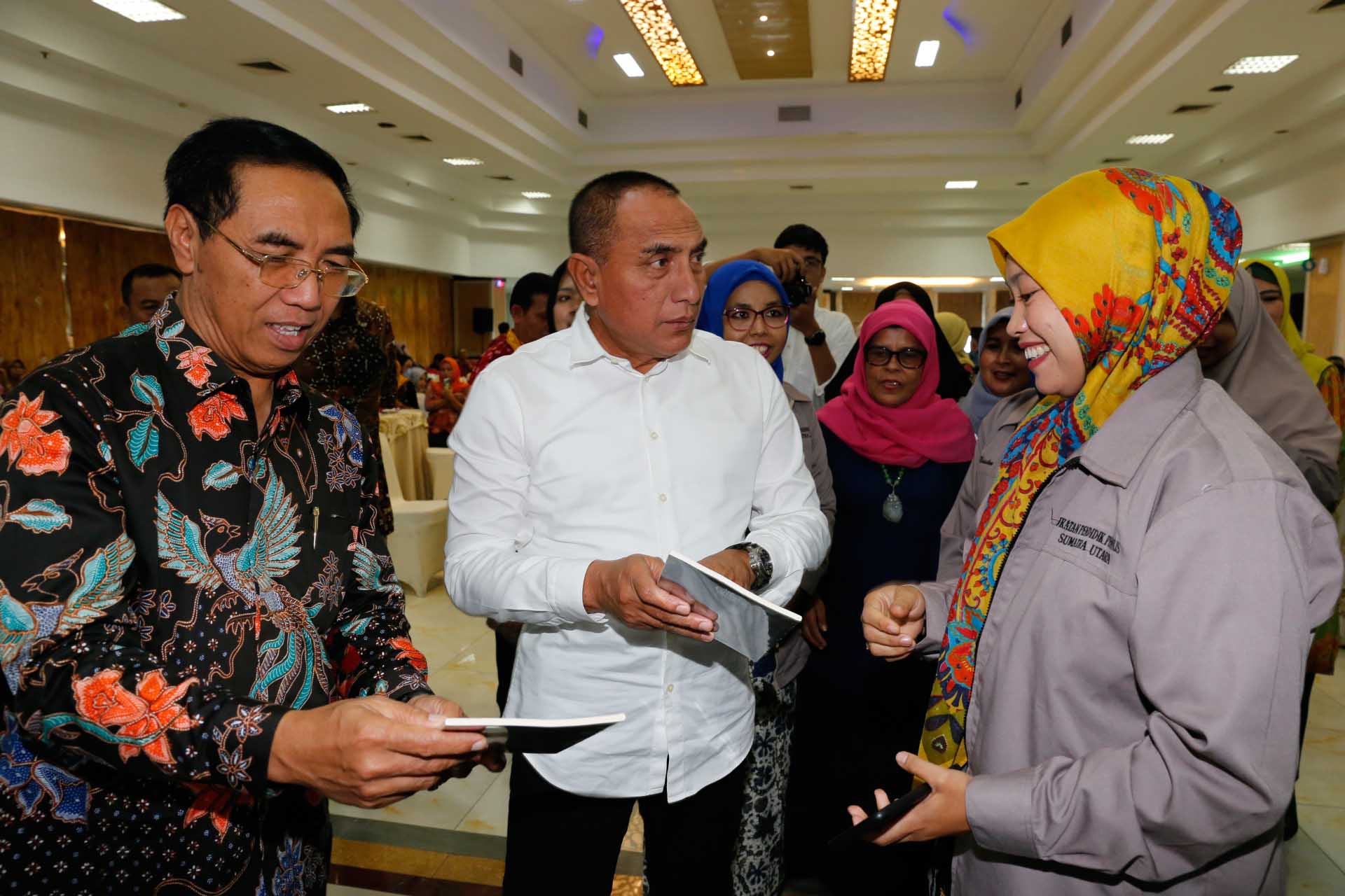 Canangkan Penyediaan Ruang Baca, Edy Rahmaydi : Minat Baca di Sumut Masih Rendah