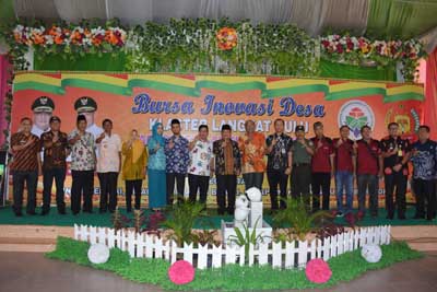 Bupati Harapkan SKPD dan Camat Beserta Jajarannya Berikan Fasilitas ke Desa