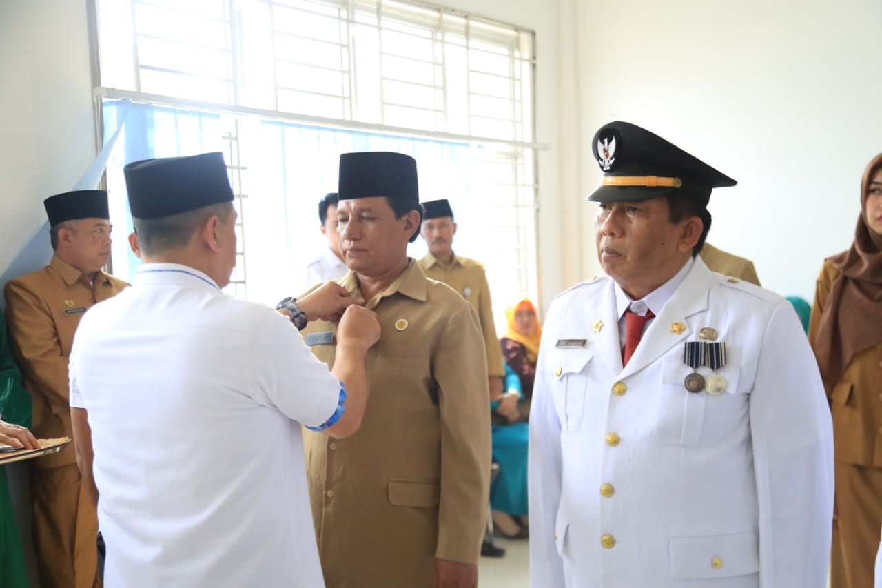 Bupati Lantik Direktur RSUD Batubara Dr. Jhon Lihar Purba