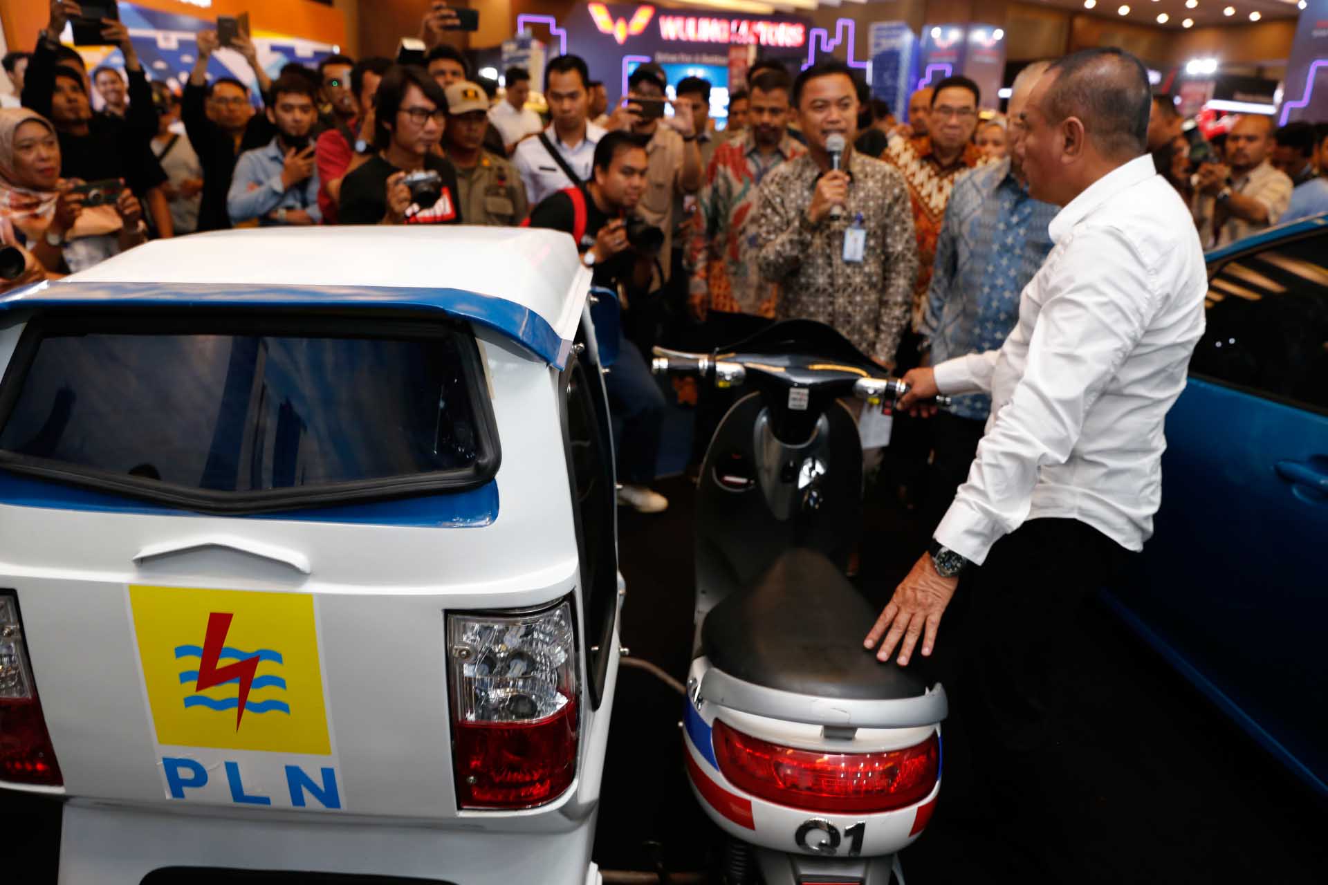 Buka GIIAS Medan 2019, Gubernur Minta GAIKINDO Dukung Anak Bangsa
