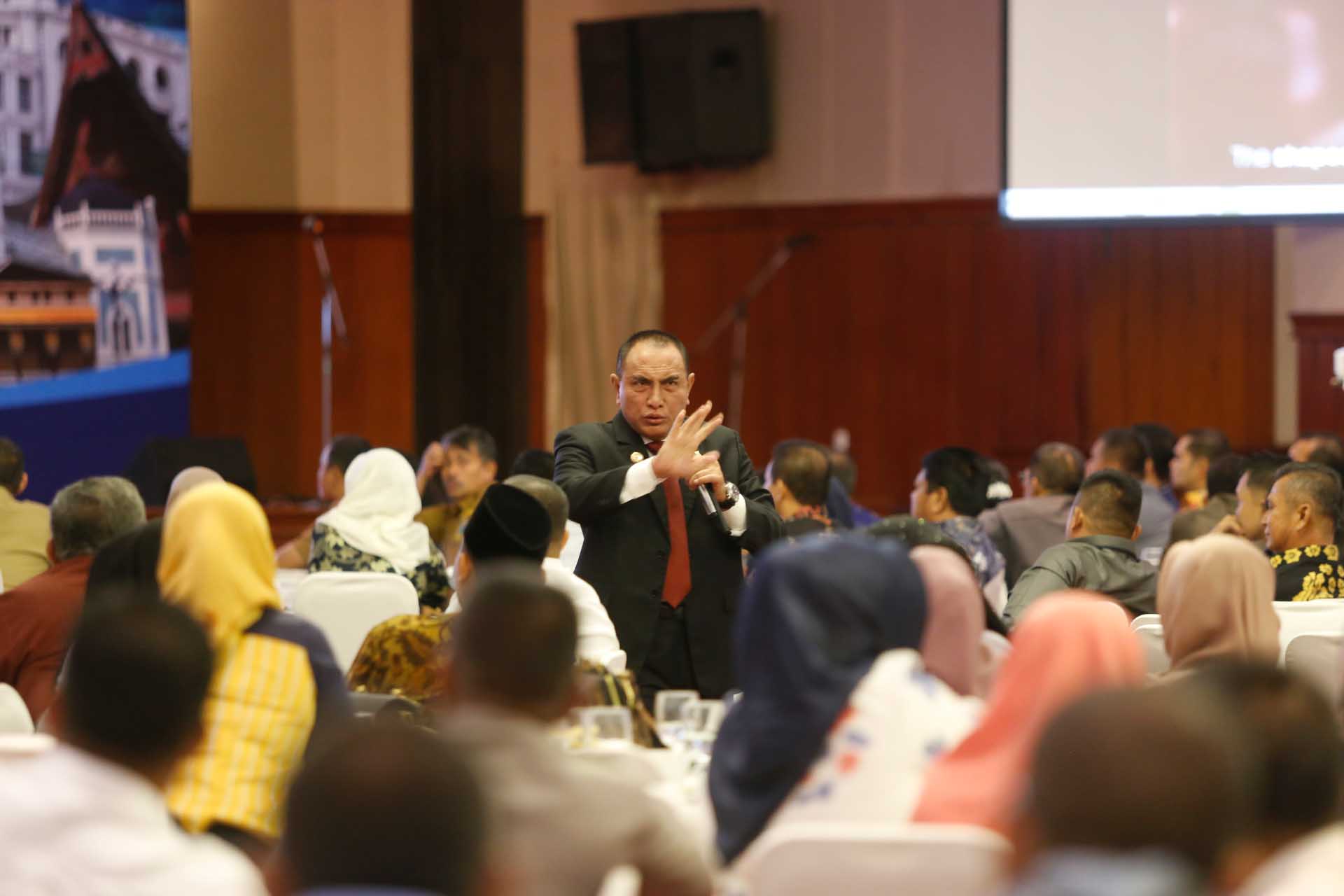 Di Hadapan Anggota DPRD Kabupaten/Kota se-Sumut,  Gubernur Paparkan Rencana Pembangunan  Sejumlah Proyek Infrastruktur