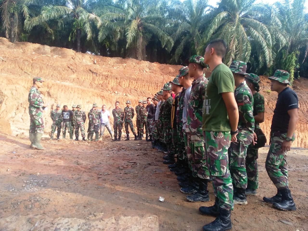 Apel Pagi TMMD ke-106 Kodim 0204/Deliserdang Bagi-Bagi Tugas Satgas