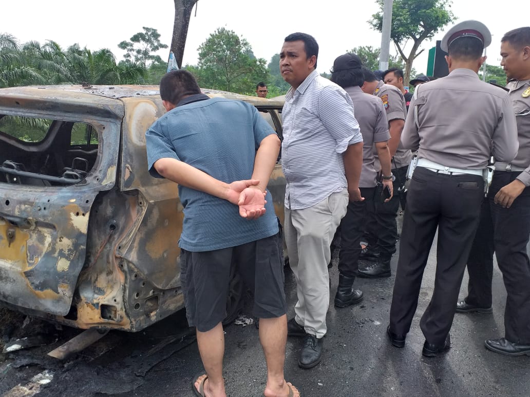 Setelah Antar Sewa Mobil Calya TerbakarÂ 