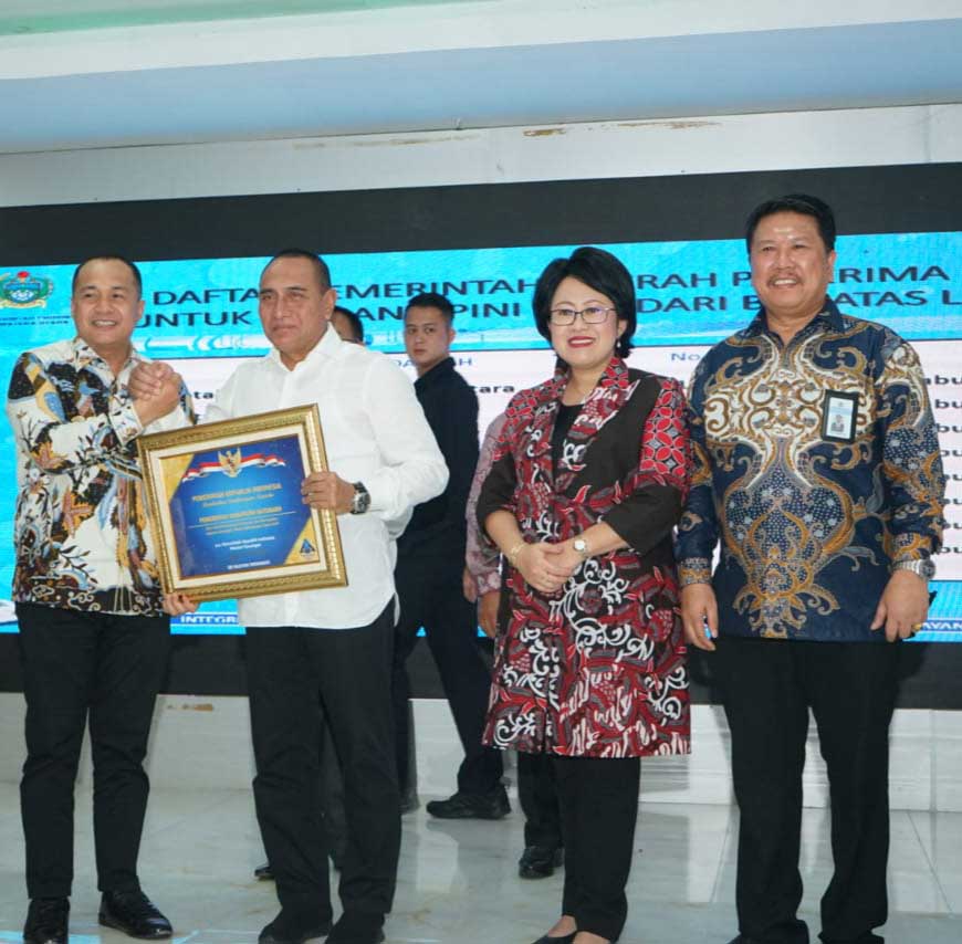 Bupati Batubara Terima Penghargaan dari Ka Kanwil DJPN Sumut, Zahir : Penghargaan Berkat Kerja Keras OPD