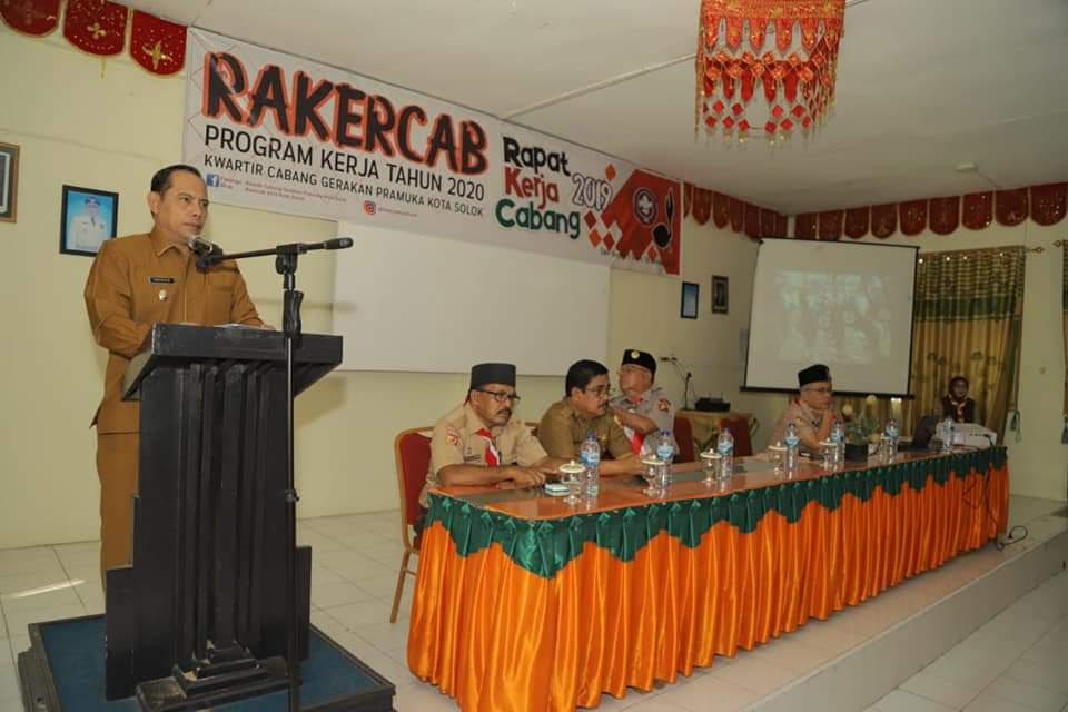 Ka Kwarcab buka Rakercab Gerakan Pramuka Kota Solok Tahun 2019