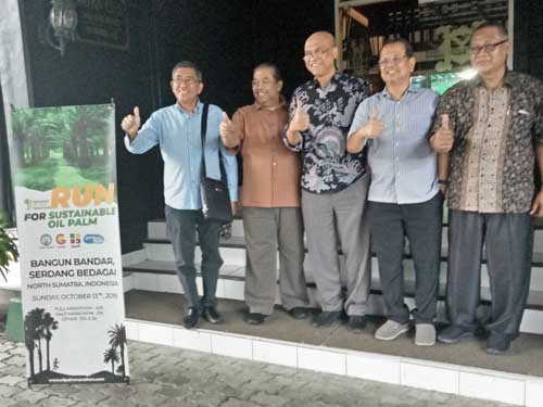 Ribuan Pelari Nasional-Internasional Ramaikan Indonesia Oil Palm Marathon 2019