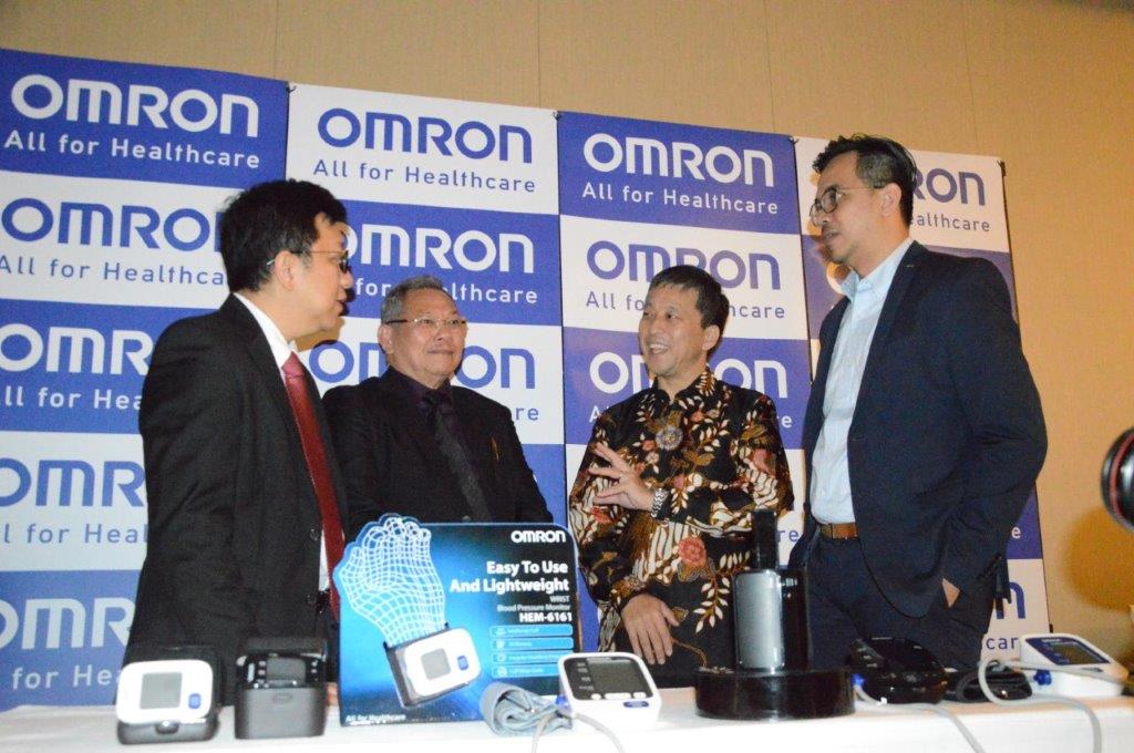 OMRON Healthcare Indonesia dan InaSH Ajak Masyarakat Rutin Periksa Tekanan  Darah