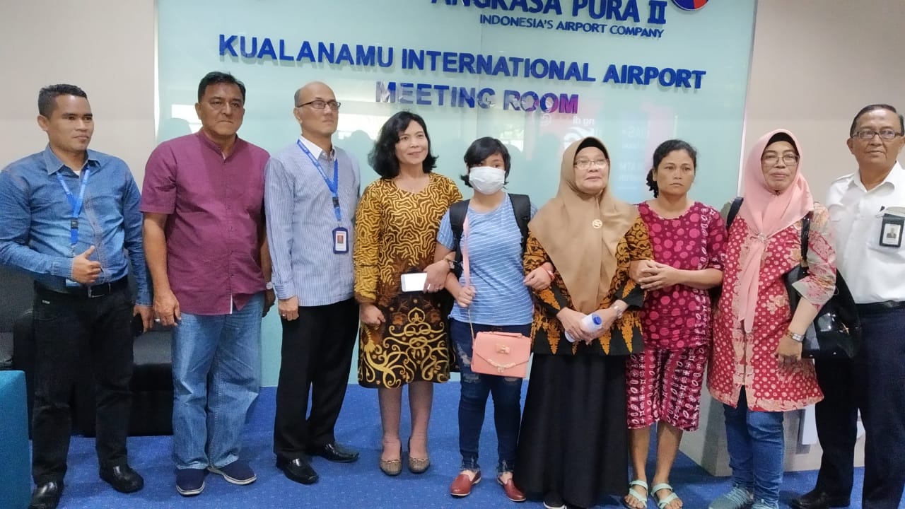 Pemda Karo Fasilitasi Penjemputan Korban TPPO ke Pihak Keluarga