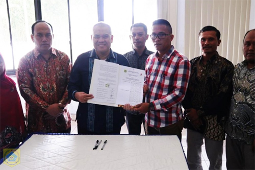 Pakpak Bharat, Bawaslu dan KPU Lakukan Penandatanganan NPHD