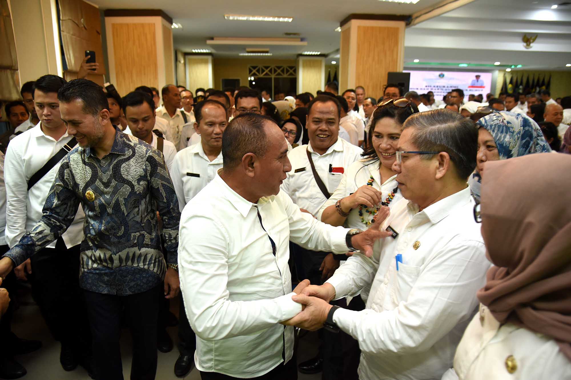 Silaturahmi dengan Pejabat Lingkungan Pemprov,  Gubernur Minta Junjung Tinggi Kejujuran