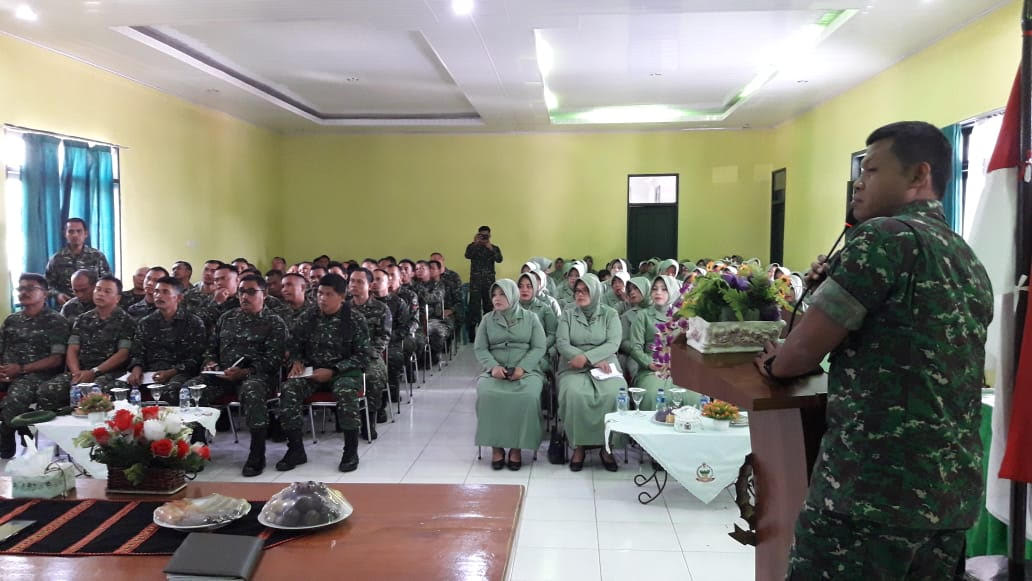 Gunakan Medsos Sehari-hari Prajurit Harus Santun