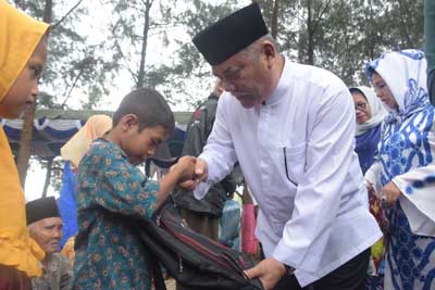 Ribuan Kaum Ibu Hadiri Pengajian Akbar TP PKK Deli Serdang di Pantailabu