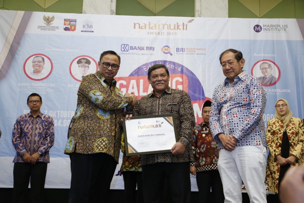 Kedua Kalinya Deli Serdang Terima Penghargaan Natamukti