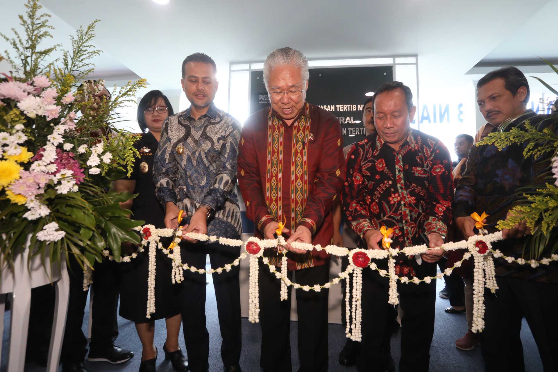 Dampingi Mendag RI Resmikan Kantor BPTN,  Wagub Harapkan Dapat Minimalisir Peredaran Barang Ilegal