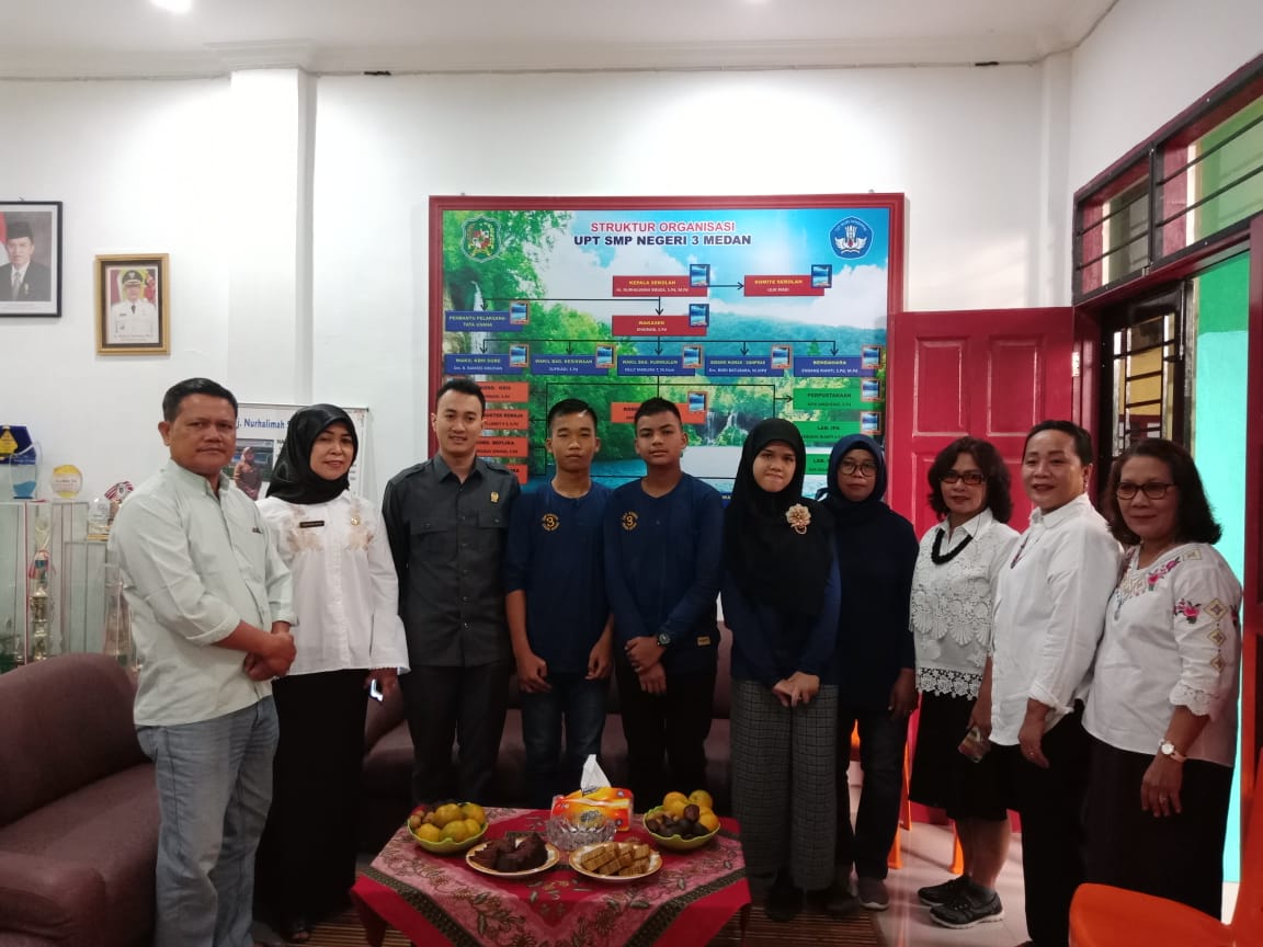 SMPN 3 Medan Wakili Sumut di Lomba Cerdas Cermat NasionalÂ 
