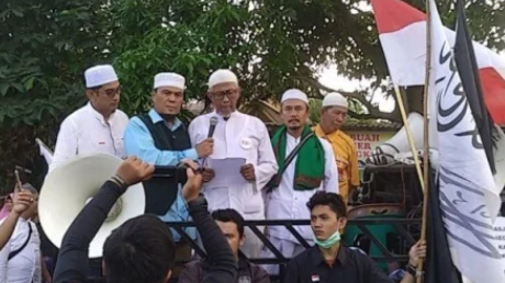 Pimpinan Perumnas Diduga Aktor Penyerangan Masjid, Massa APMAS Desak Polisi Tangkap