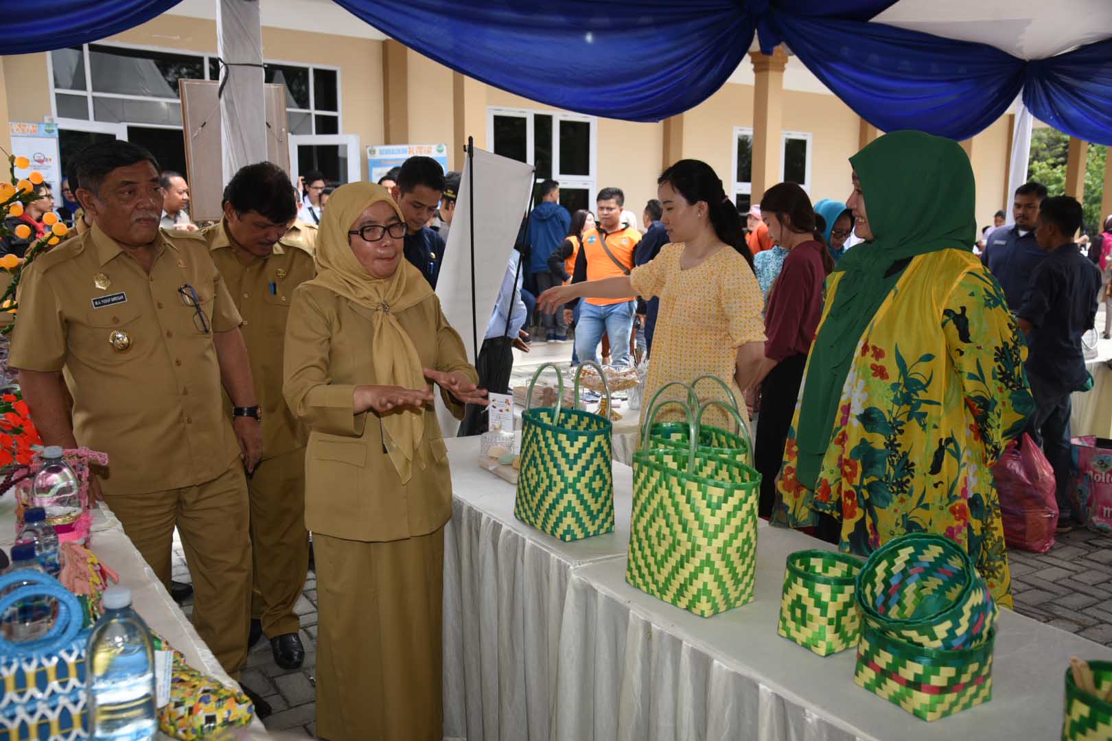 Tingkatkan Kesadaran Pengelolaan Sampah,  Gerakan Pilah Sampah dari Rumah Diluncurkan