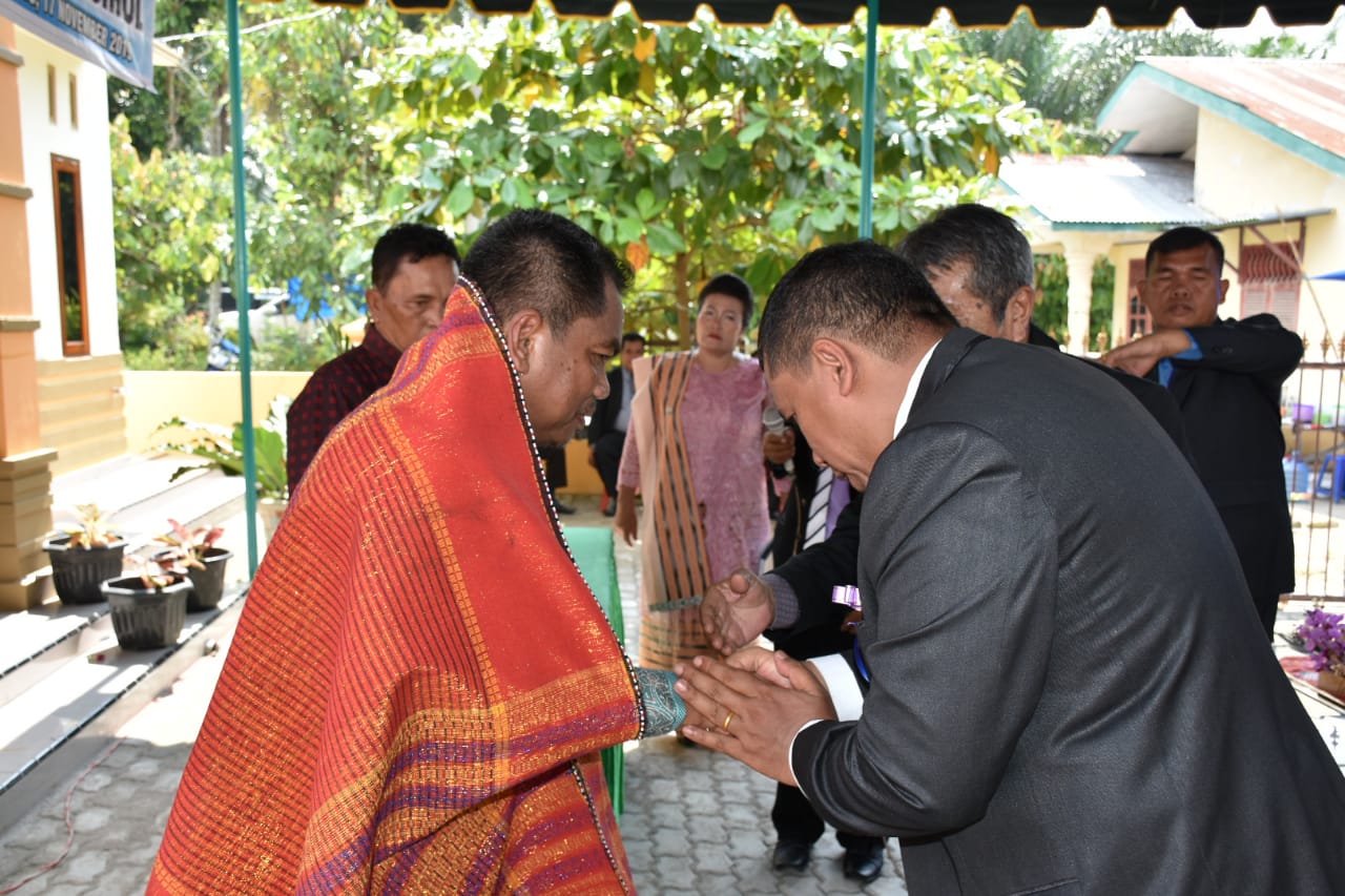 Wabup Sergai H Darma Wijaya Hadiri Peresmian Rumah Dinas Pdt Gereja HKBP Pardamean Pekan Kamis