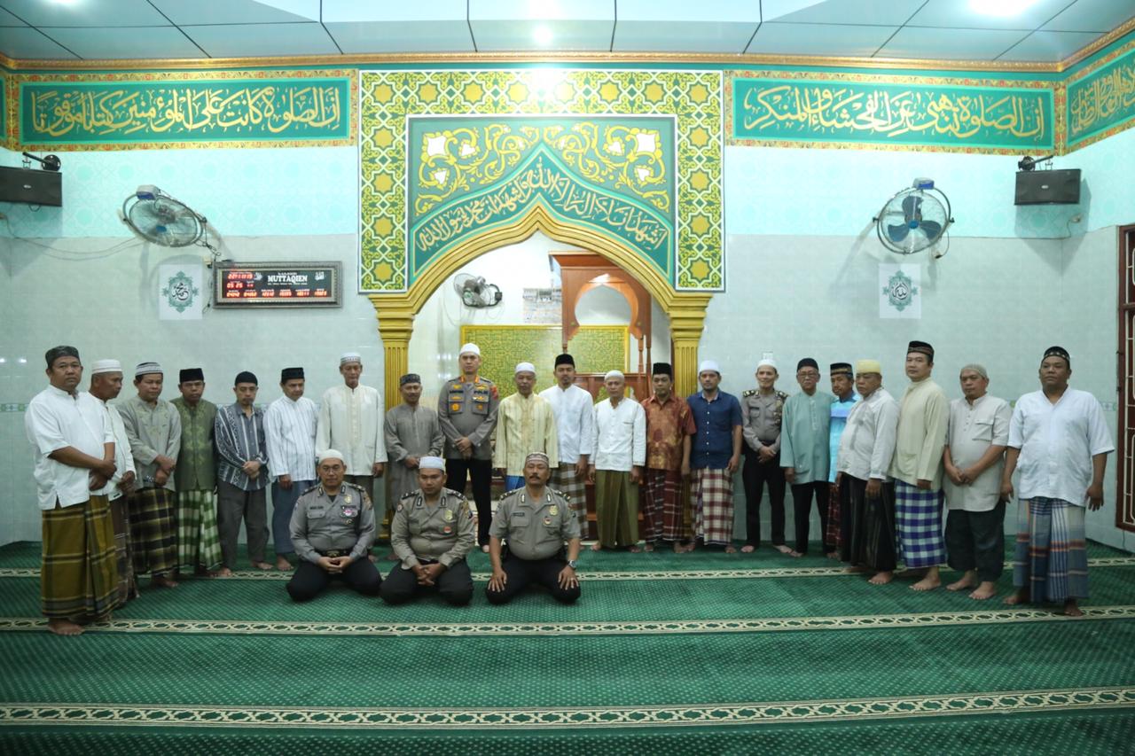Kapolrestabes Medan Ajak Masyarakat dan Jamaah Sholat Subuh Tidak Takut dengan Aksi Teror