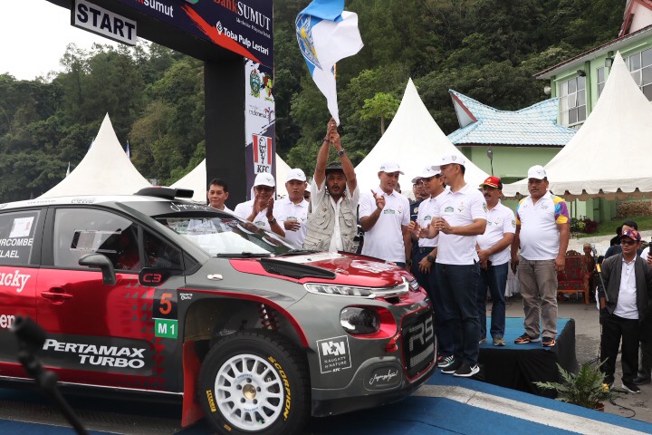 Wagub Sumut Ijeck Â Lepas Peserta Danau Toba Rally 2019