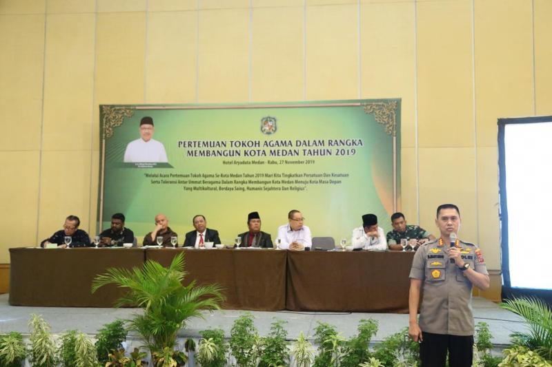 Kapolrestabes Medan Menjadi Narsum Pertemuan Tokokh Agama Sekota Medan