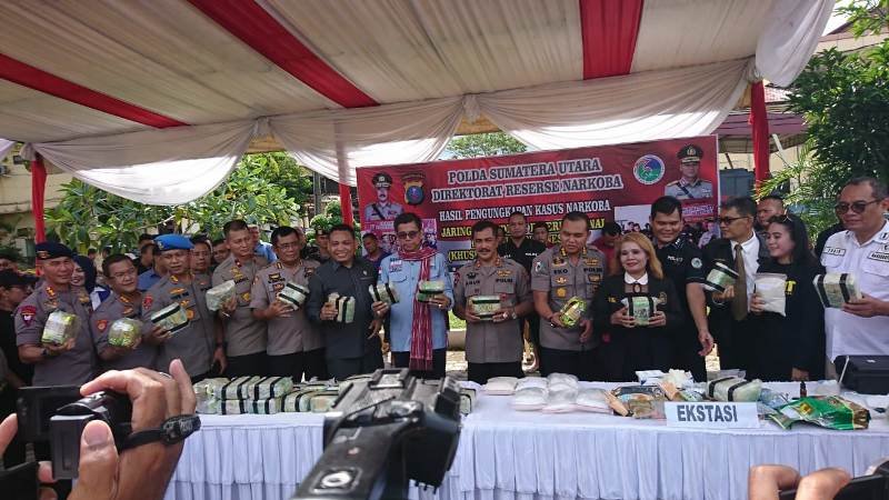 Polda Sumut Tangkap 6 Pelaku Jaringan Narkoba Malaysia-Sumatera, 46 Kg Shabu dan 3 Ribu Butir Pil Ekstasi Diamankan